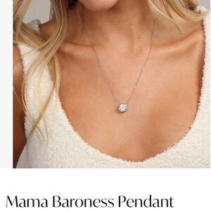 NWT Melinda Maria Silver Necklace with Clear Better Than Diamonds Collection